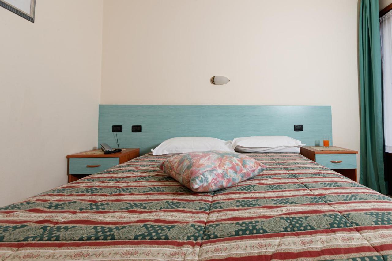 Hotel Villa Rina 보르미오 외부 사진